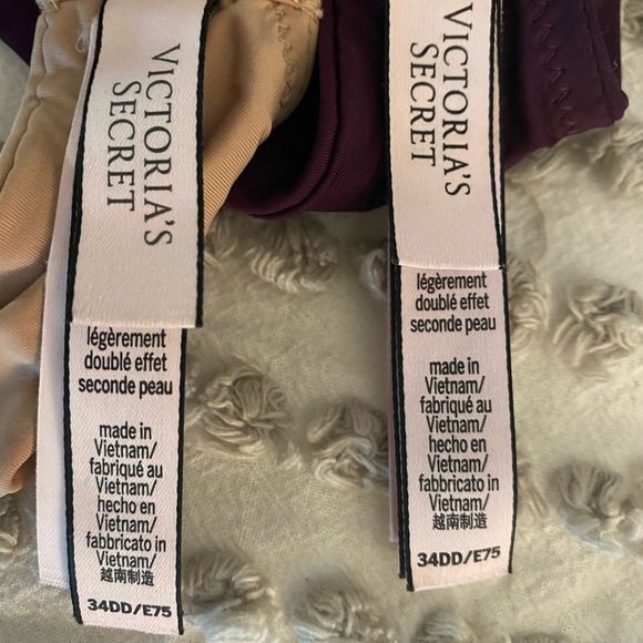 Victoria Secret Bras - Picture 2 of 3